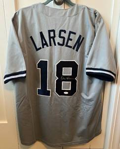 lot 10C image: Don Larsen Signed Jersey with JSA COA - New York Yankees Baseball