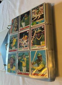 lot 68C image: Vintage Baseball Binder 500 Cards Mostly 1976-1982 - Oakland As, Houston Astros, Angels, Braves, Blue Jacys, Chicago Cubs, Dodgers