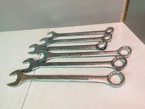 lot 23 image: 6 Wrenches