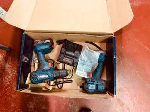 lot 29 image: Bosch 18V 2-Tool Kit DrillDriver