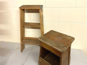 lot 31 image: Ladders and Stool
