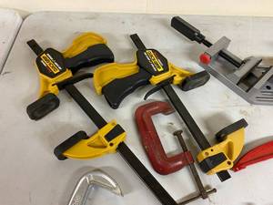 lot 33 image: Assorted Clamps