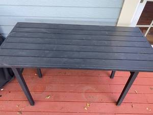 lot 109 image: MARTHA STEWART Folding Metal Table