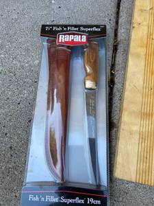 lot 123 image: Fishing Tacklebox HAUL