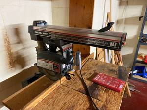 lot 179 image: 10 inch CRAFTSMAN Radial Saw