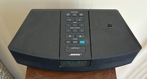 lot 65 image: Bose AWR1-1W Wave Radio