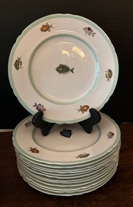 lot 6 image: Shelley Roland Ward Fine Bone China Fish Plates, Salad Plates and Dessert Plates