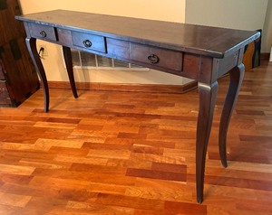lot 49 image: Charming Cherry Console Table by Door LTD