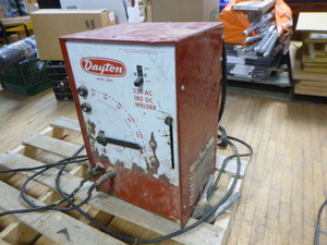 lot 22 image: Dayton Stick Feed Welder