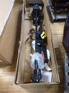 lot 4 image: MinnKota Genesis Trolling Motor