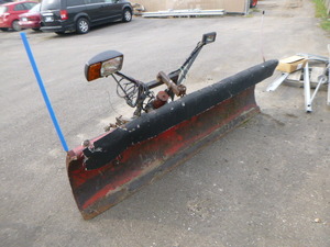 lot 9 image: Snow Plow for Trucks