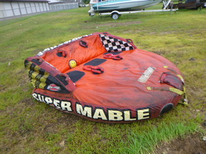 lot 99 image: Sport Stuff Super Mable Towable