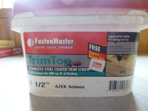 lot 106 image: Fasten Master Stainless Steel Coated Trim Screws