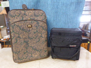 lot 146 image: 2 Pieces of Luggage