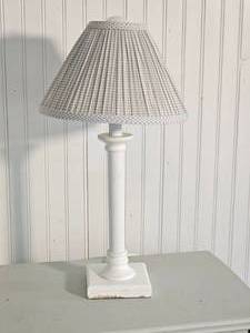 lot 60 image: Primitive Table Lamp