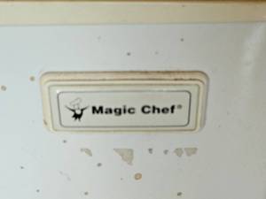 lot 98 image: Rugged Magic Chef Bar Fridge