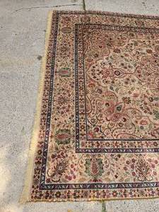 lot 18 image: Handsome Tabriz Styled Oriental Area Rug