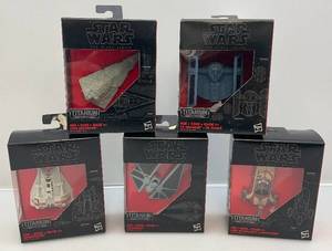 2015 Star Wars The Black Series Titanium Series Miniatures (NIB)
