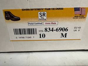 Thorogood Soft Streets Plain Toe Chukka - 10