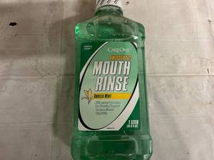 6 Bottles of Vanilla Mint Mouthwash