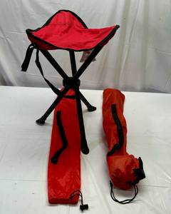 2x Foldable Camp Stools