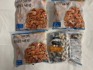 C. 4x 16oz Fully Cooked Mussel Meat