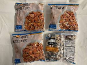 C. 4x 16oz Fully Cooked Mussel Meat