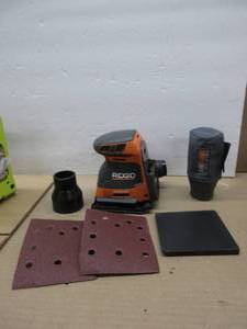 lot 22 image: RIGID 18-Volt OCTANE Cordless Brushless 3-Speed 14 Sheet Sander (BATTERY NOT INCLUDED) SLIGHTLY USED, TESTED, WORKS