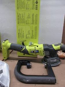 lot 31 image: RYOBI TTI 18-VOLT 5 in. Variable Speed Dual Action Polisher (PBF100B) (TOOL ONLY) PAINT ON PRODUCT, USED, TESTED, WORKS