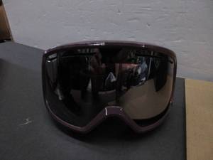lot 53 image: Smith Optics Drift Womens Snow Winter Goggle - Amethyst, RC36 , One Size NO BOX, USED