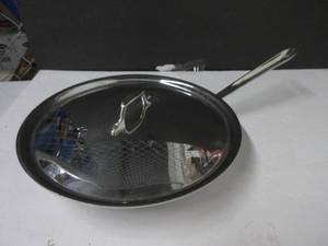 lot 121 image: All-Clad d5 Stainless Nonstick Covered 12 Inch Fry Pan NEW, HAS SCRATCHES