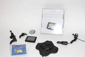 lot 33 image: Garmin NUVI 205 Portable Personal Travel Assistant  GPS  Directions Navigator System