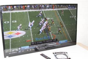 lot 93 image: Samsung 49 DC-J Series Full HD Digital Signage Edge-Lit LED Professional Display  Monitor