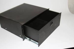 lot 127 image: Middle Atlantic Heavy Duty Equipment Rack Utility Storage Drawer - 7 High  4 Rack Units High 4RU
