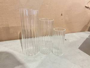 lot 398 image: 9PCS Flower Pots for Decorations