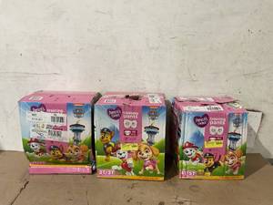 lot 295 image: LOT OF 4 Training Pants different Sizes