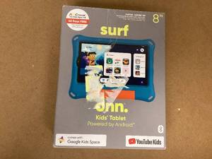 lot 70 image: Surf Onn. 8 Kids Tablet, 32GB, (2024 Model)