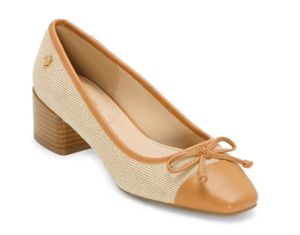 lot 494 image: Liz Claiborne Womens Fredson Flat Heel Pumps Size 8