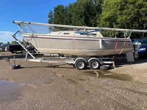 1982 Bayliner Yacht