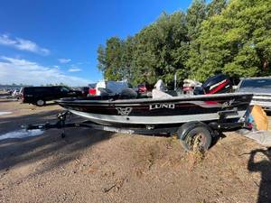 2001 LUND 1775 PRO V