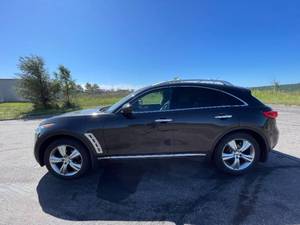 2009 INFINITI FX35 - AWD