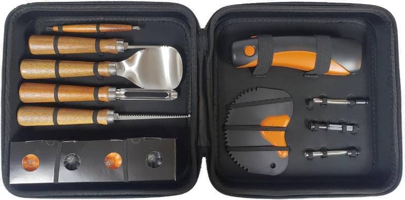 lot 704 image: NEW Members Mark 15-Piece Premium Pumpkin Carving Kit with 16 Stencils
