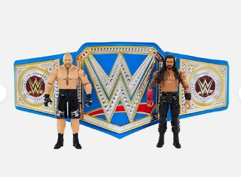 lot 706 image: NEW WWE Championship Rivals Bundle - Roman Reigns vs Brock Lesnar