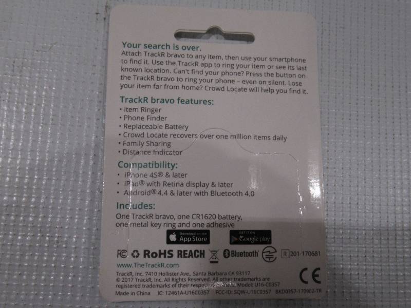 lot 710 image: NEW TrackR Bravo Bluetooth Tracker - Black