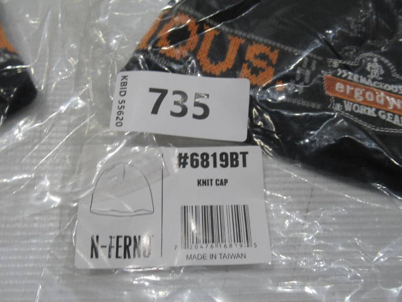 lot 735 image: Pair of 2 NEW Ergodyne 6819BT Tenacious Beanie Hats, Black, One Size