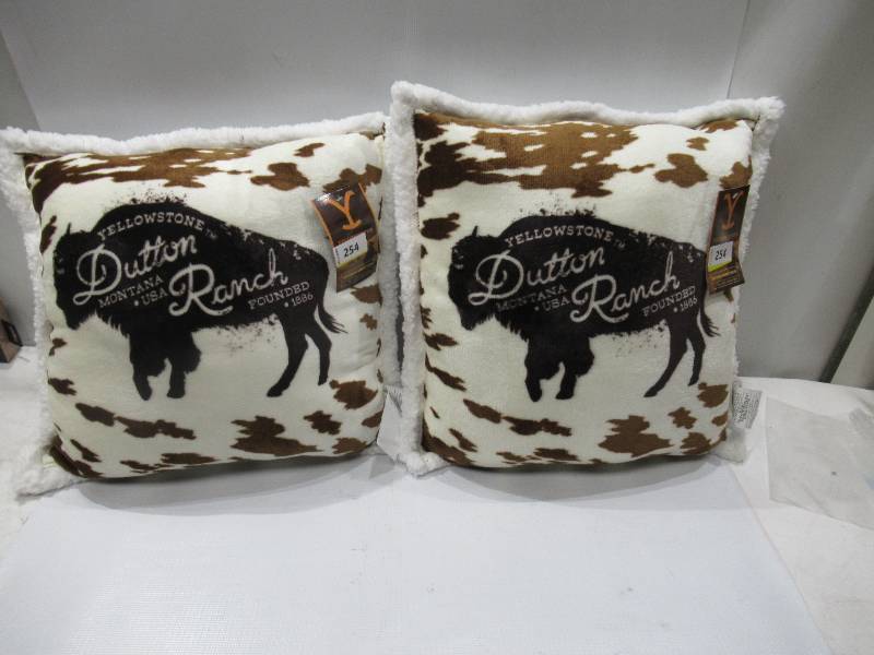lot 231 image: NEW Pair of Yellowstone Silk Touch Pillow With Sherpa Back, 22 x 22 - Cattle Hide
