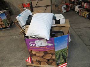 lot 107 image: Pallet of Store Overstock Store and Ecommerce Product and Returns