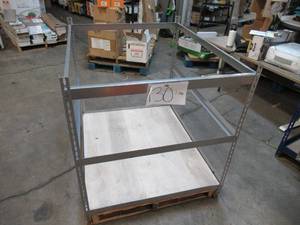 lot 130 image: Adjustable Gray Metal Frame Built to Fit Onto Pallets - Perfect for Projects