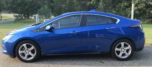 2017 Chevy Volt LT