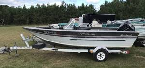 lot 1 image: 1991 Northwood 170 Pro Tourney 17 Boat wTrailer